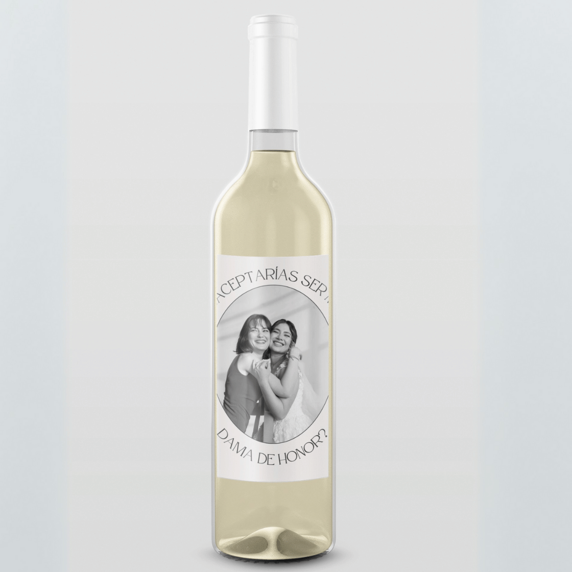 Botella de vino con etiqueta personalizada
