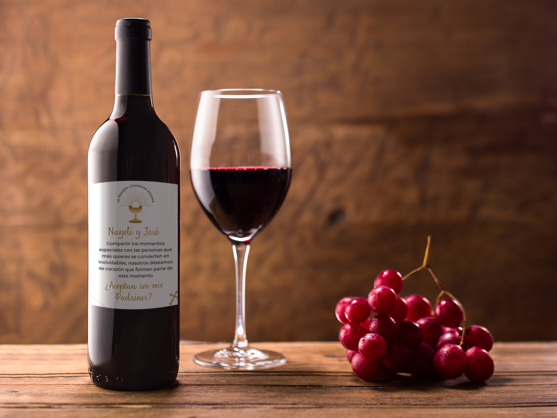 Botella de vino con etiqueta personalizada